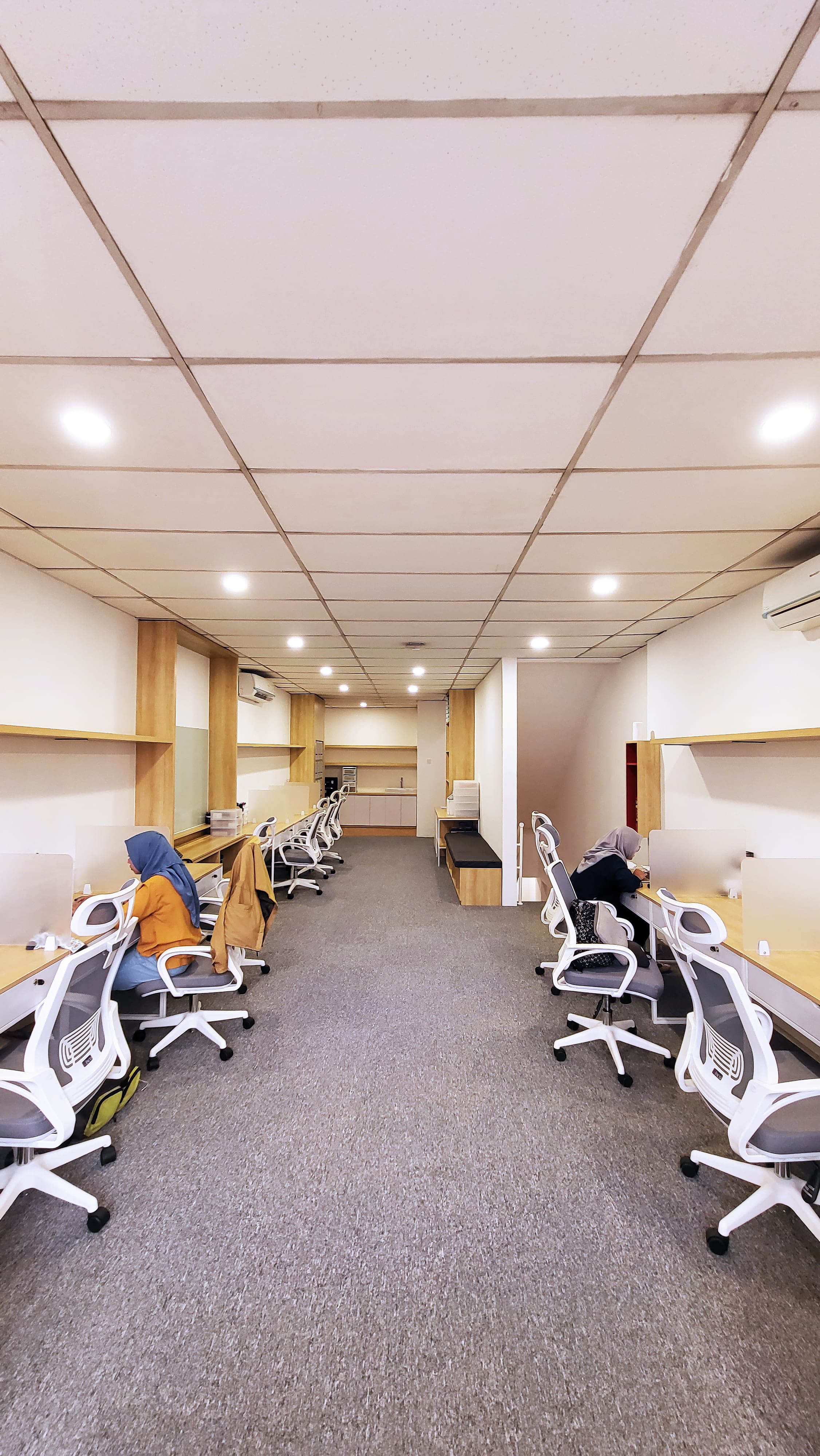 Reconstra HQ — visual 23 of 48