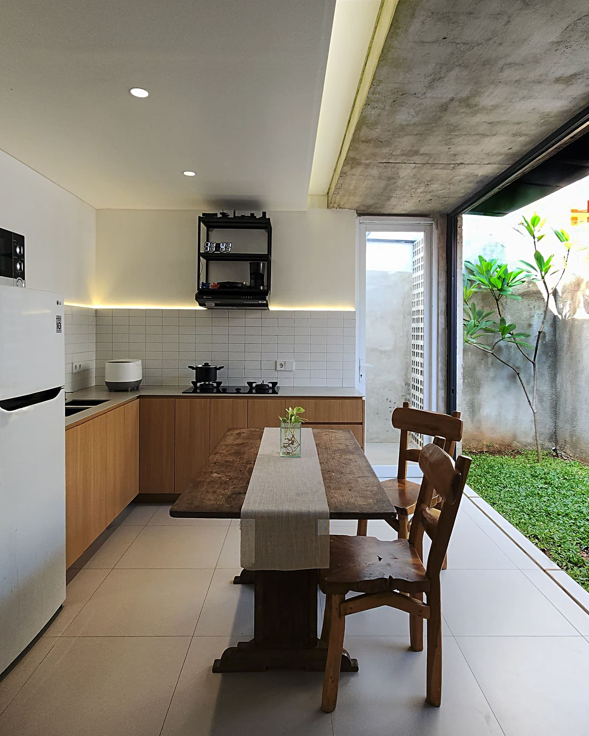 Rumah Genteng — visual 7 of 11