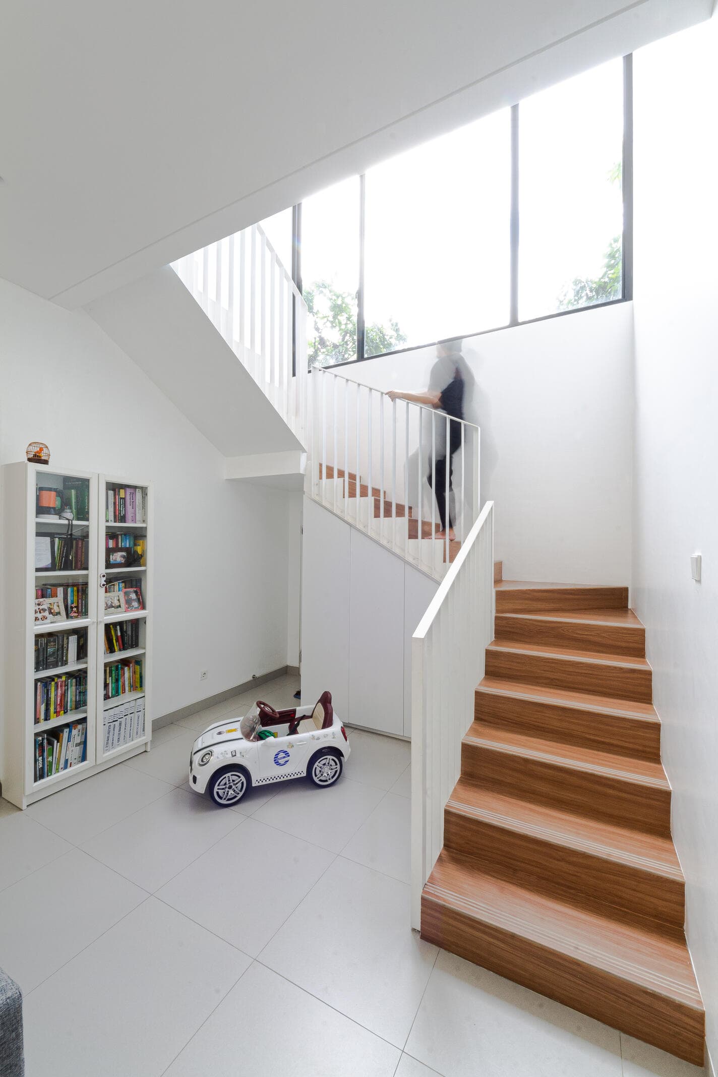 66 House — visual 12 of 15
