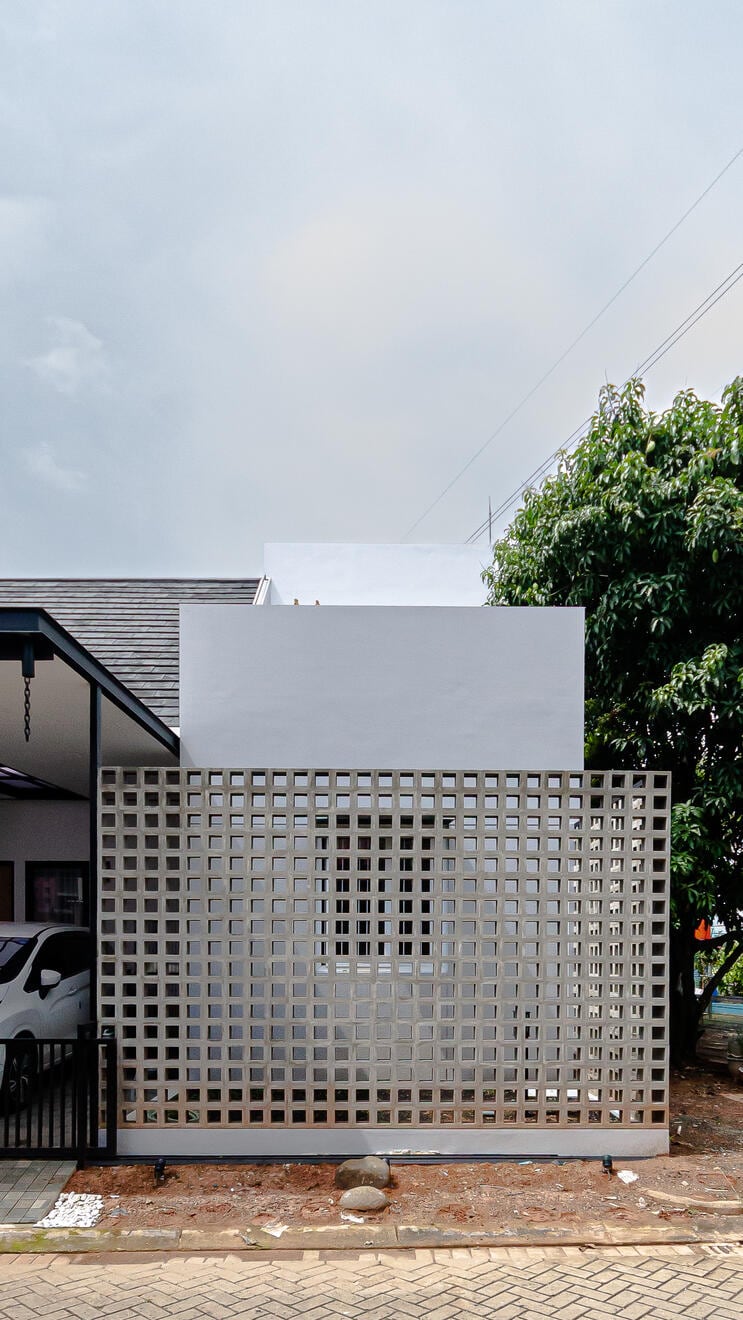 66 House — visual 1 of 15 (lead)