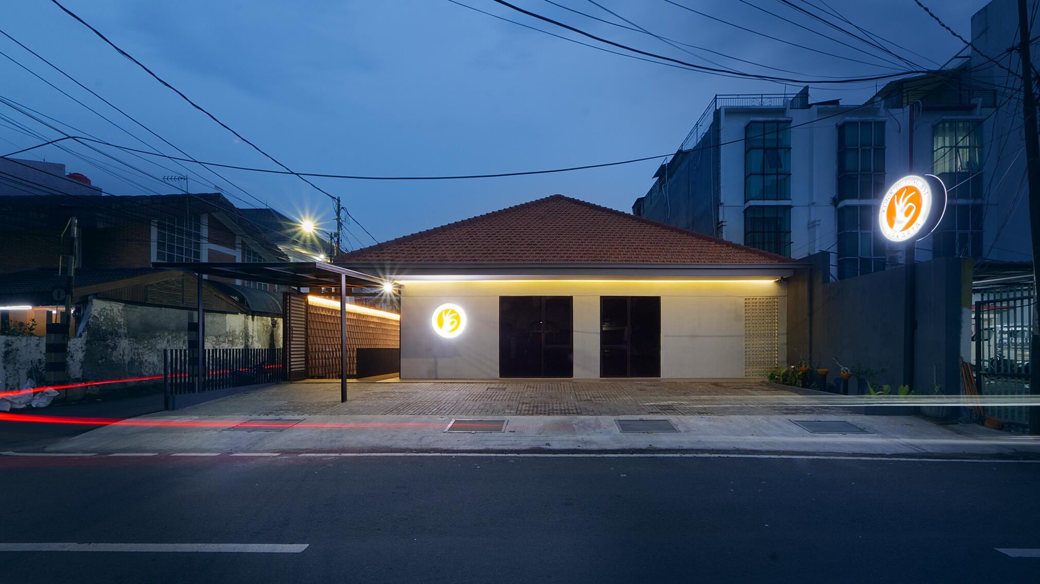 Klinik BST — visual 1 of 9 (lead)