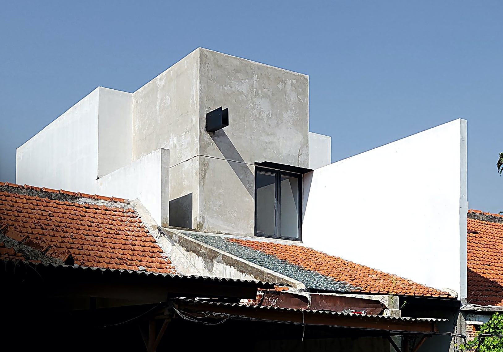 Rumah Genteng — visual 1 of 12 (lead)